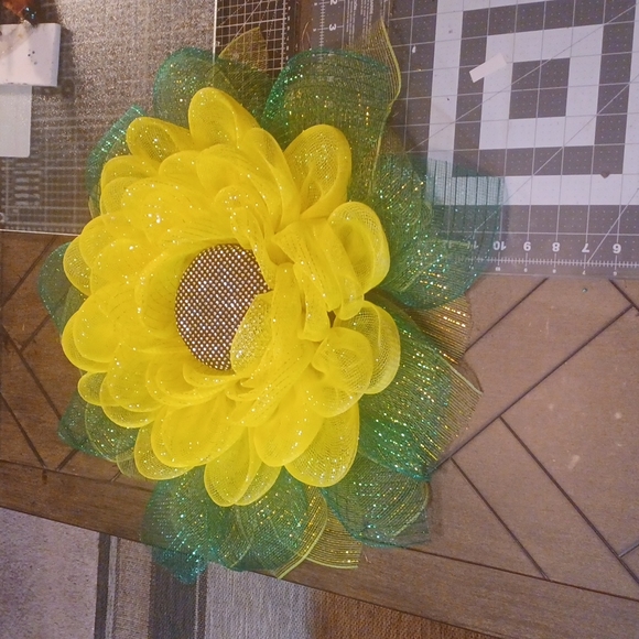 Sun wreath - Picture 1 of 3